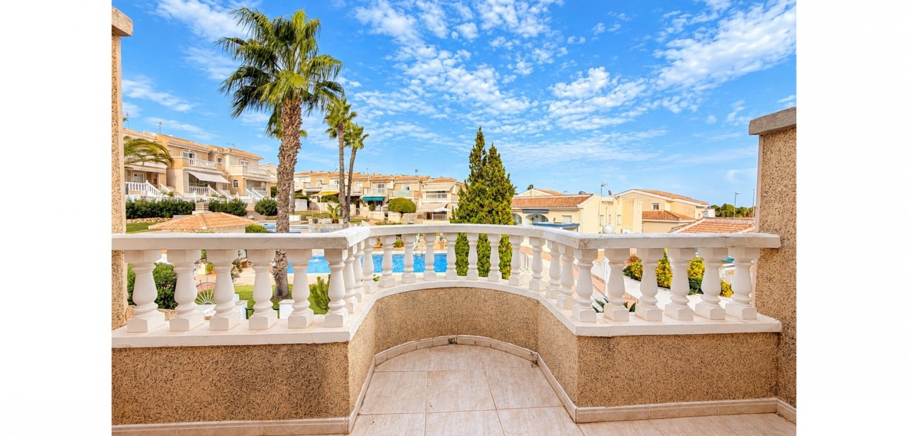 Sale - Townhouse -
Ciudad Quesada - La Fiesta