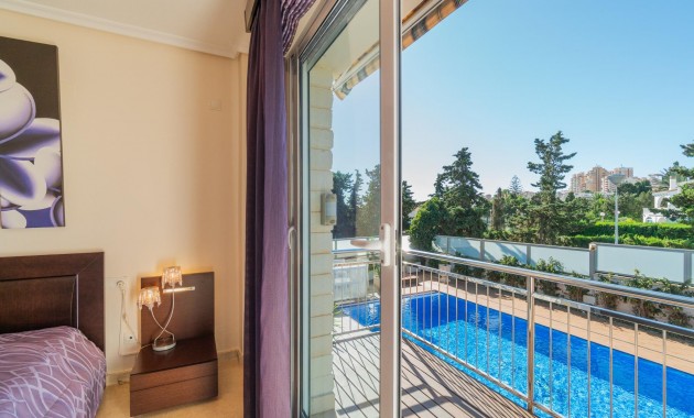 Sale - Villa -
Torrevieja - Torre la mata