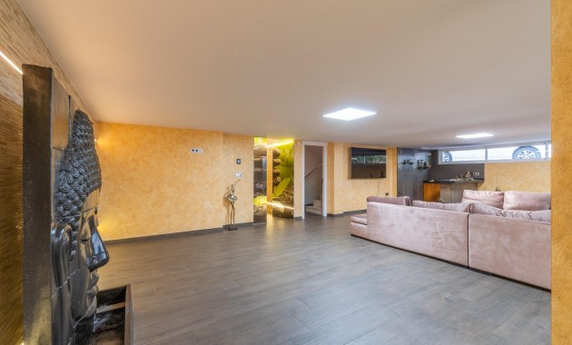 Sale - Villa -
Torrevieja - Torre la mata