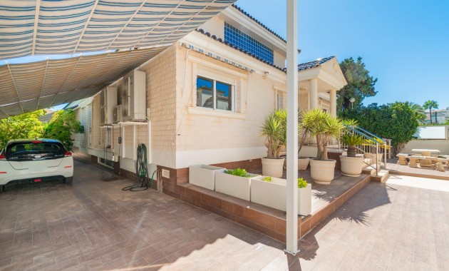 Sale - Villa -
Torrevieja - Torre la mata