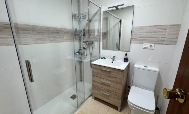 Sale - Bungalow -
Torrevieja - El limonar