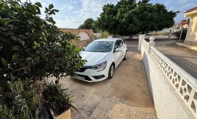 Sale - Bungalow -
Torrevieja - El limonar