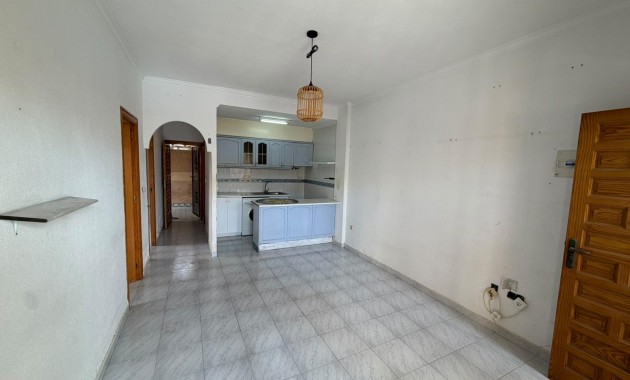 Sale - Apartment / flat -
Torrevieja - Los Frutales