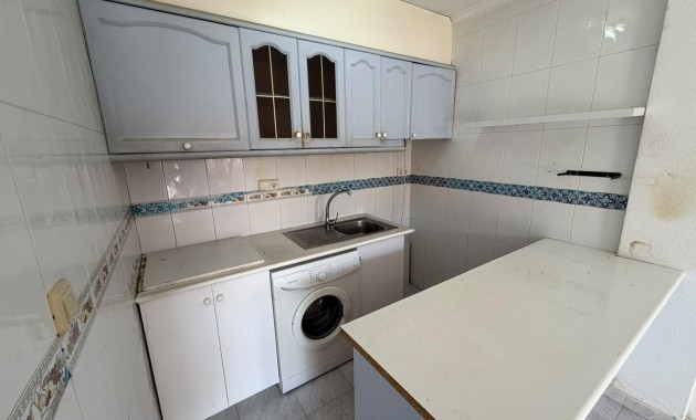 Sale - Apartment / flat -
Torrevieja - Los Frutales