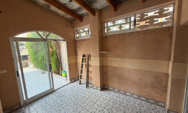 Sale - Apartment / flat -
Torrevieja - Los Frutales