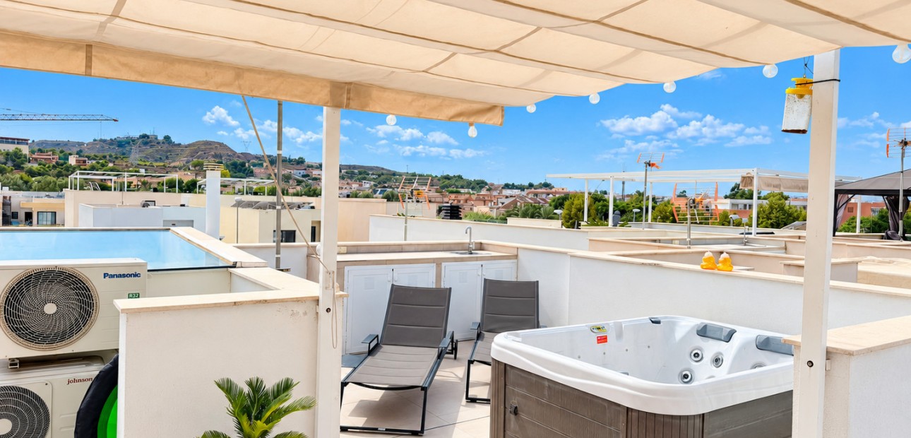 Sale - Detached Villa -
Rojales - Rojales - Village