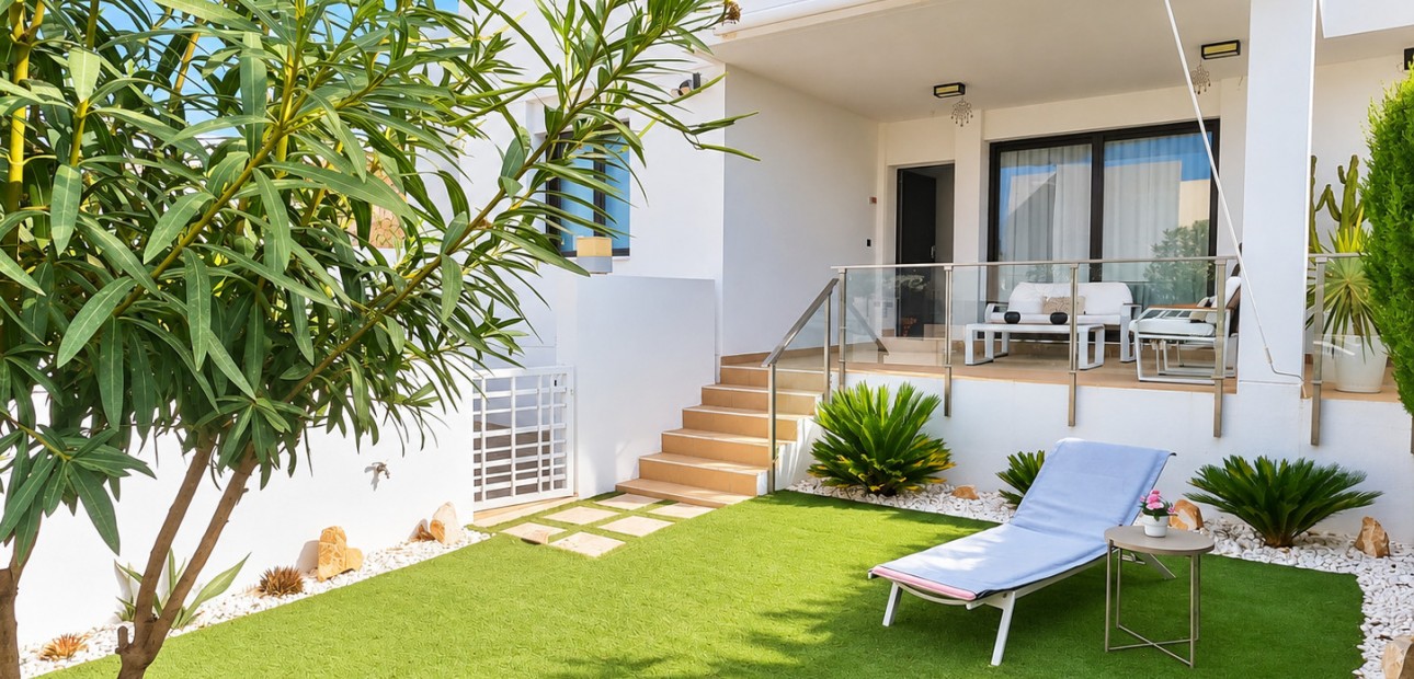 Sale - Apartment / flat -
Algorfa - La Finca Golf Resort