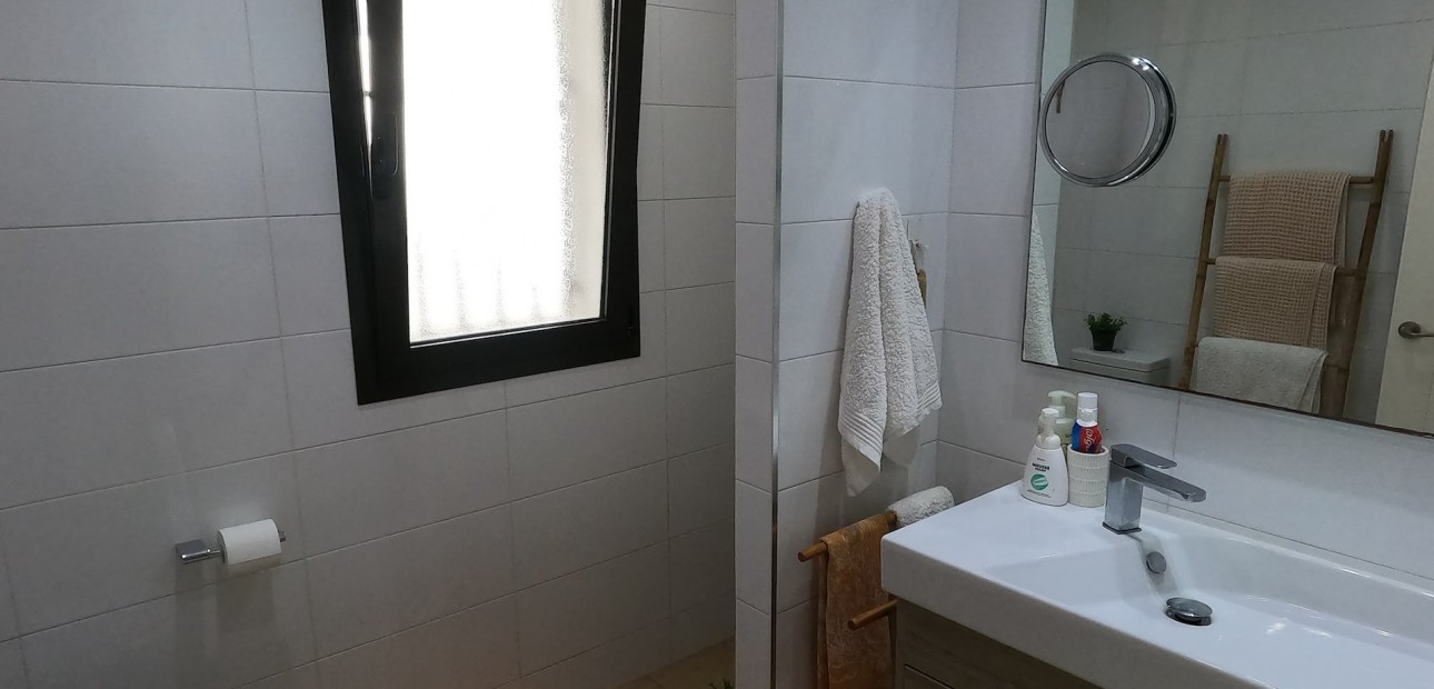 Sale - Apartment / flat -
Algorfa - La Finca Golf Resort