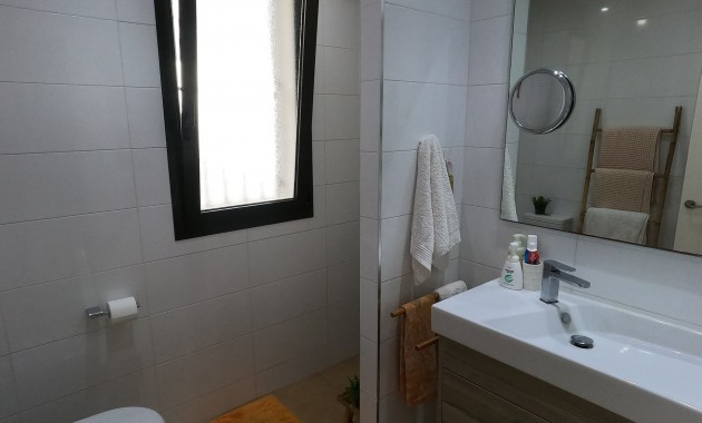Sale - Apartment / flat -
Algorfa - La Finca Golf Resort