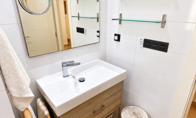Sale - Apartment / flat -
Algorfa - La Finca Golf Resort