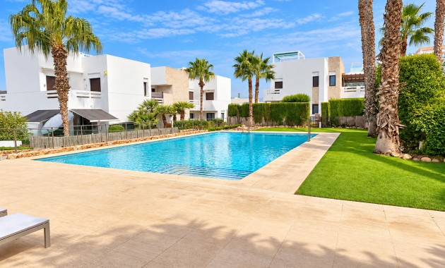 Sale - Apartment / flat -
Algorfa - La Finca Golf Resort