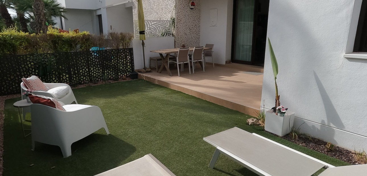 Sale - Apartment / flat -
Algorfa - La Finca Golf Resort
