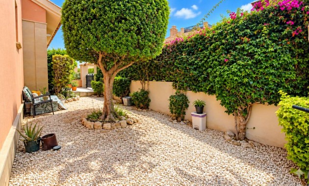 Sale - Detached Villa -
Algorfa - La Finca Golf Resort