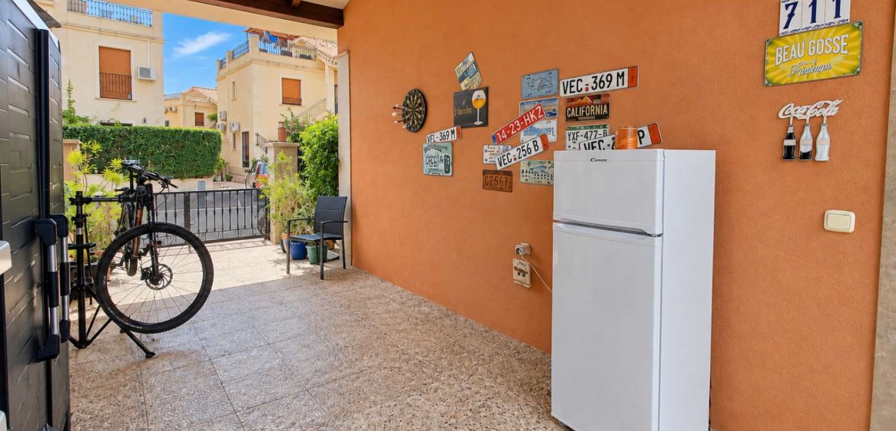 Sale - Detached Villa -
Algorfa - La Finca Golf Resort