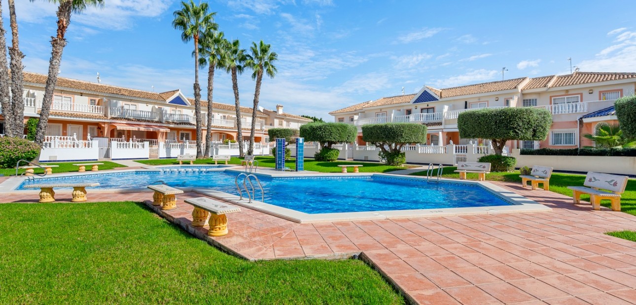 Sale - Townhouse -
Ciudad Quesada - Ciudad Quesada - Town