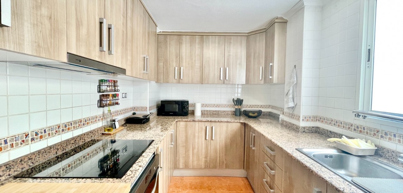 Sale - Apartment / flat -
Catral - pueblo