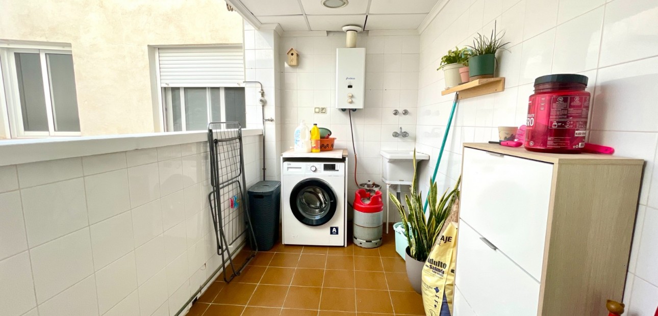 Sale - Apartment / flat -
Catral - pueblo