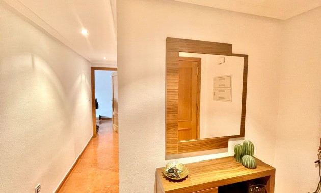 Sale - Apartment / flat -
Catral - pueblo