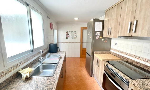Sale - Apartment / flat -
Catral - pueblo