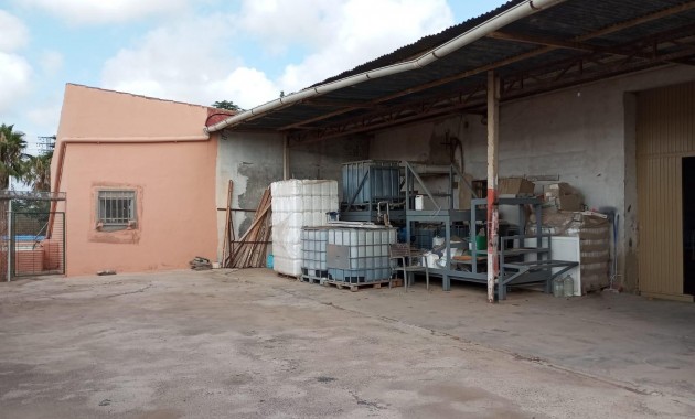Sale - Industrial unit -
Torrevieja - Polígono Industrial Casa Grande