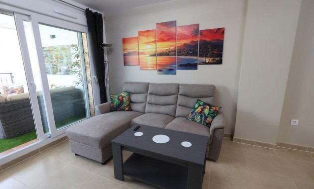Sale - Apartment / flat -
Orihuela Costa - Villamartín-Las Filipinas