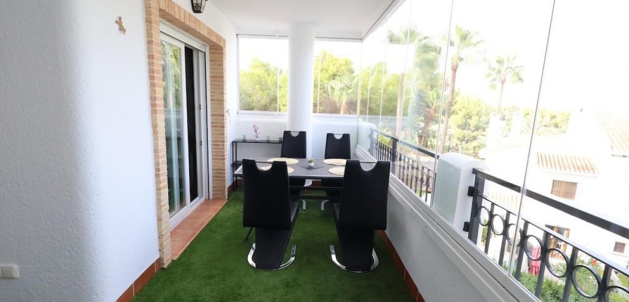 Sale - Apartment / flat -
Orihuela Costa - Villamartín-Las Filipinas
