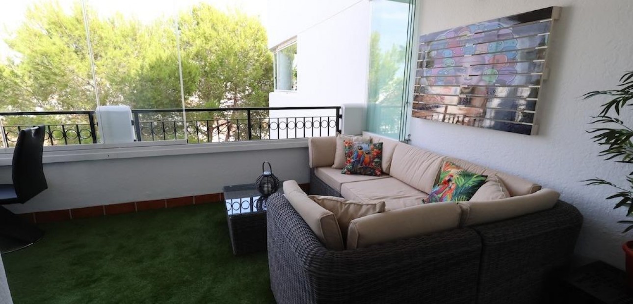 Sale - Apartment / flat -
Orihuela Costa - Villamartín-Las Filipinas