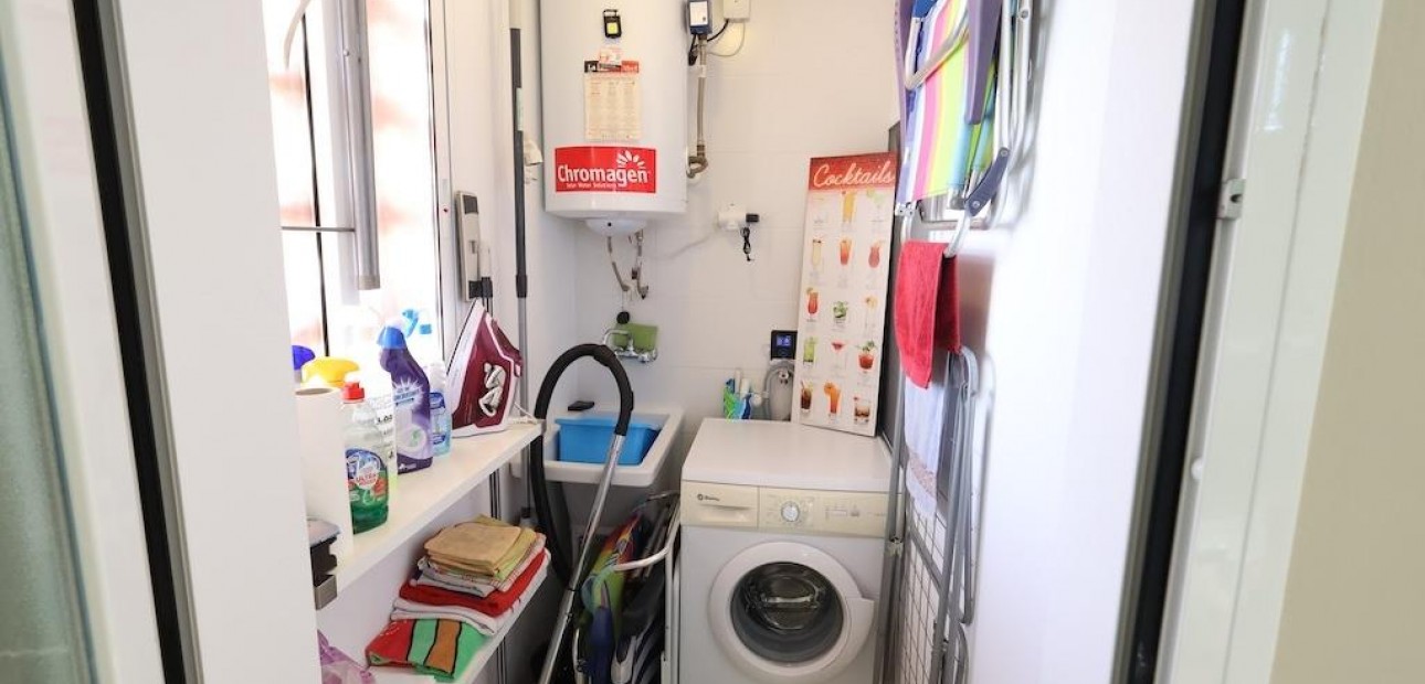 Sale - Apartment / flat -
Orihuela Costa - Villamartín-Las Filipinas
