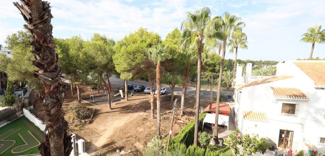 Sale - Apartment / flat -
Orihuela Costa - Villamartín-Las Filipinas