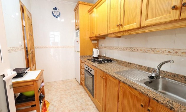 Sale - Bungalow -
Orihuela Costa - La Zenia