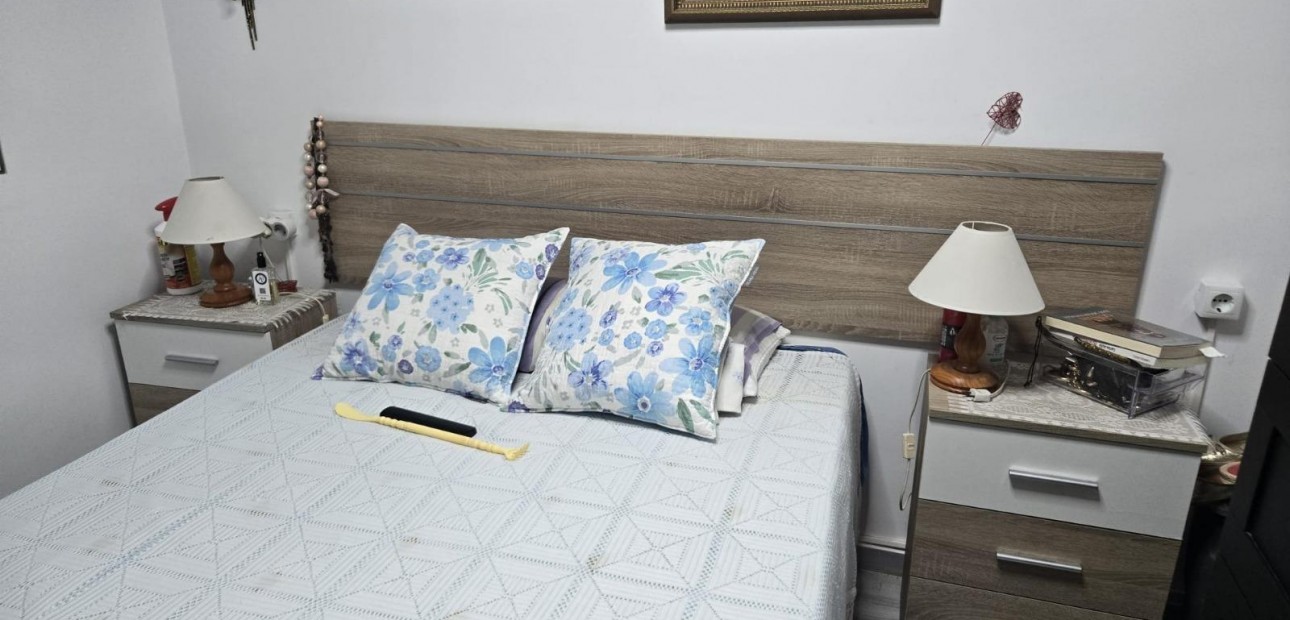 Sale - Bungalow -
Torrevieja - Los Balcones - Los Altos del Edén