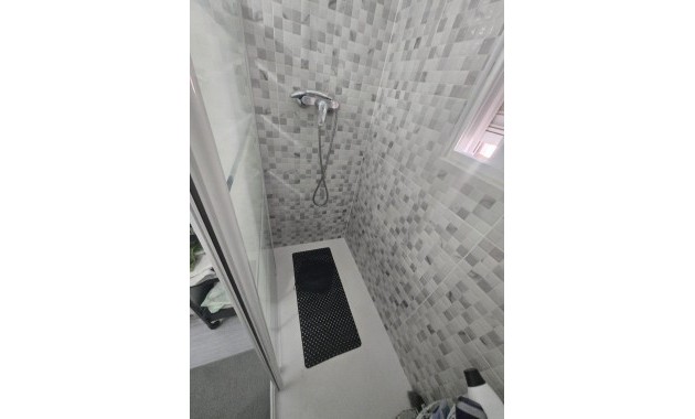 Sale - Bungalow -
Torrevieja - Los Balcones - Los Altos del Edén
