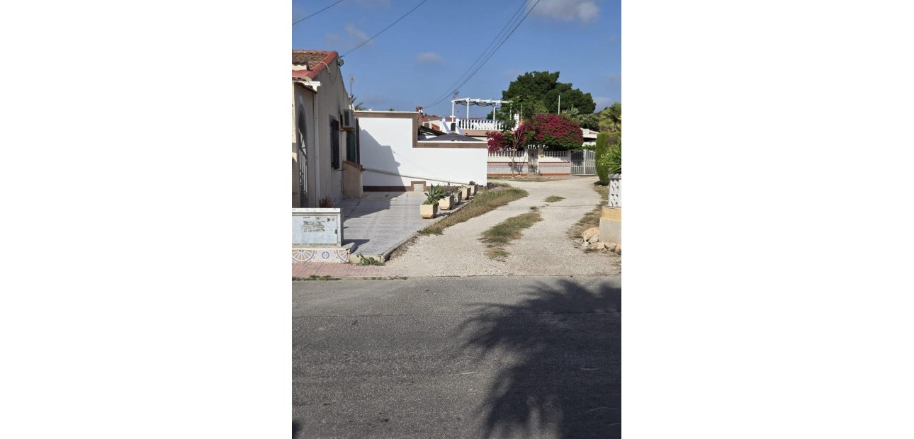 Sale - Bungalow -
Torrevieja - Los Balcones - Los Altos del Edén
