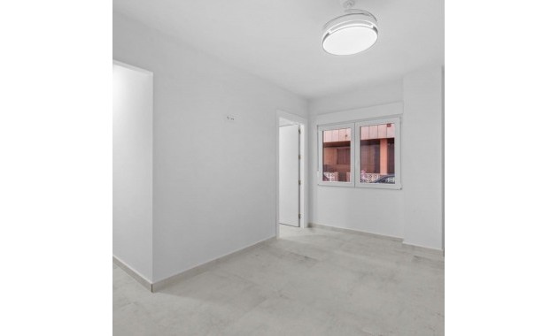 Herverkoop - Appartement / flat -
Torrevieja - torrevieja