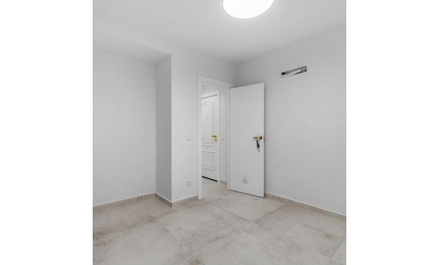 Herverkoop - Appartement / flat -
Torrevieja - torrevieja