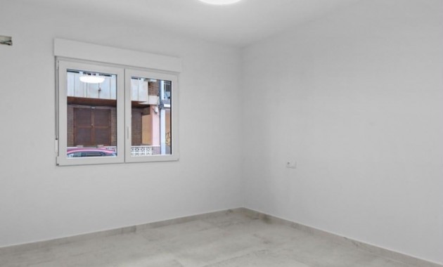 Herverkoop - Appartement / flat -
Torrevieja - torrevieja