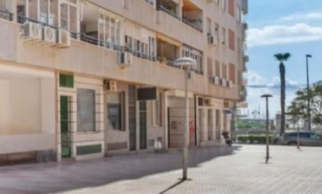 Herverkoop - Appartement / flat -
Torrevieja - torrevieja