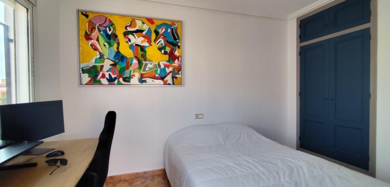 Sale - Bungalow -
Orihuela Costa - Campoamor