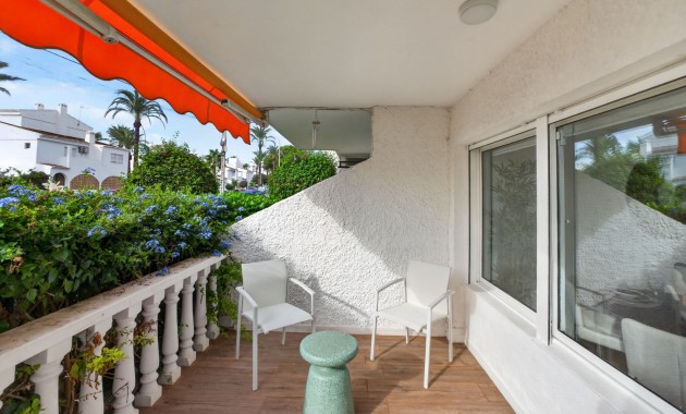 Sale - Apartment / flat -
Orihuela Costa - Villamartin