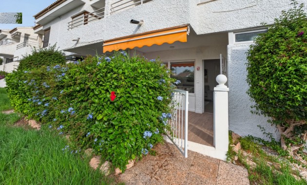 Sale - Apartment / flat -
Orihuela Costa - Villamartin