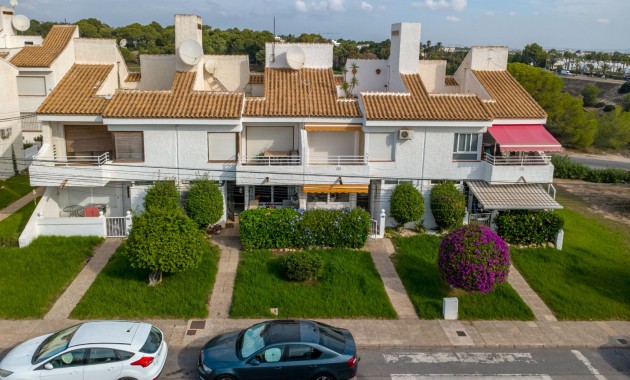 Sale - Apartment / flat -
Orihuela Costa - Villamartin