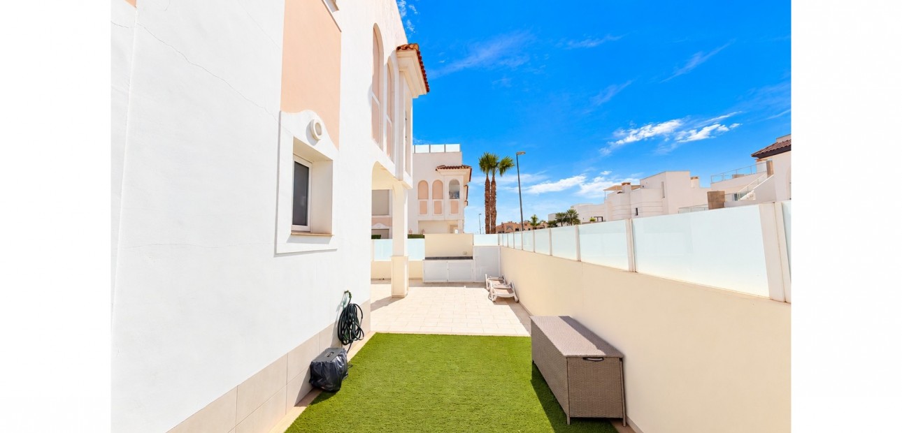 Sale - Apartment / flat -
Ciudad Quesada - Doña Pepa