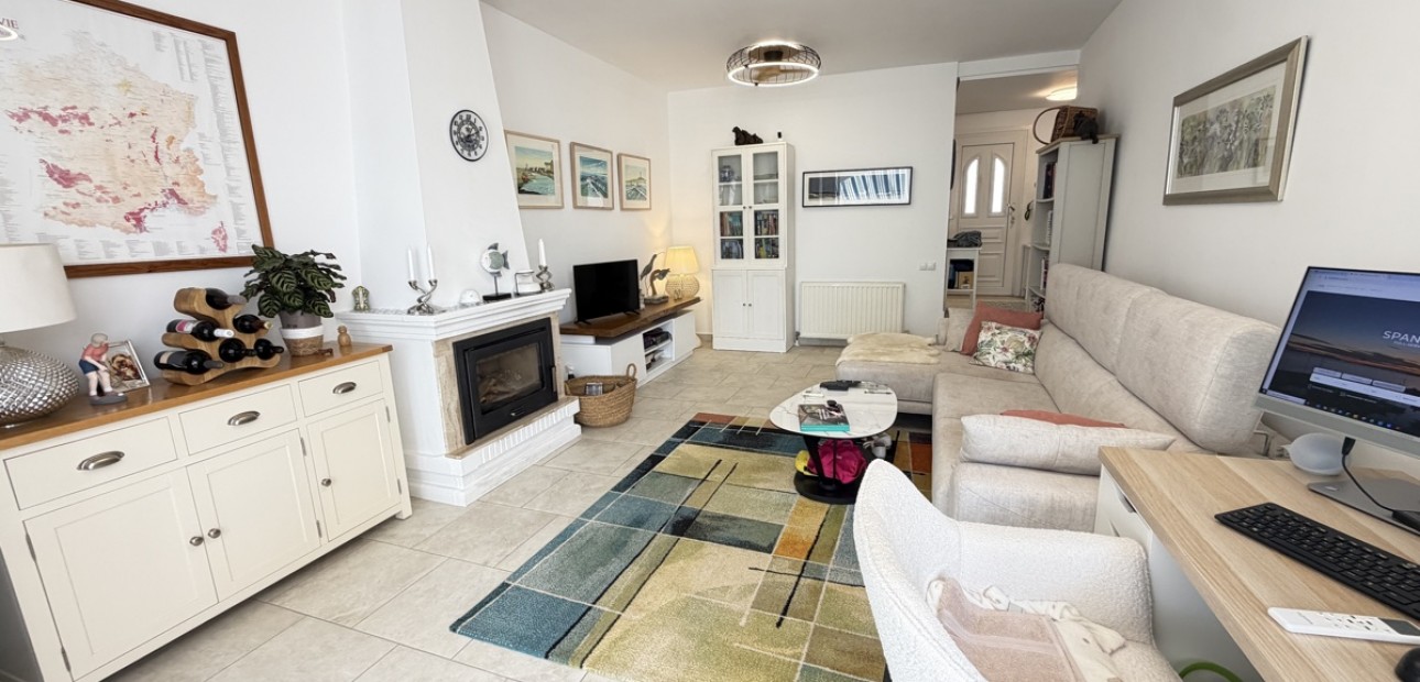 Sale - Bungalow -
Orihuela Costa - Villamartin