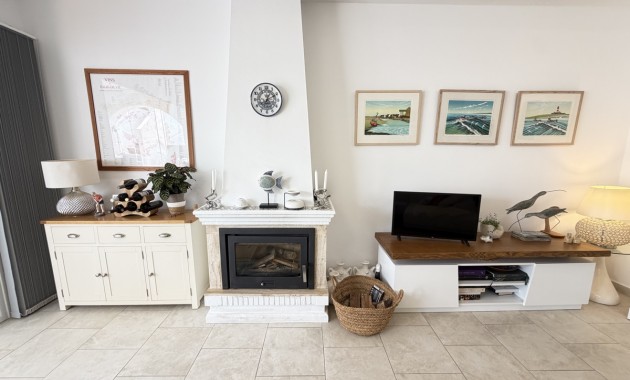 Sale - Bungalow -
Orihuela Costa - Villamartin