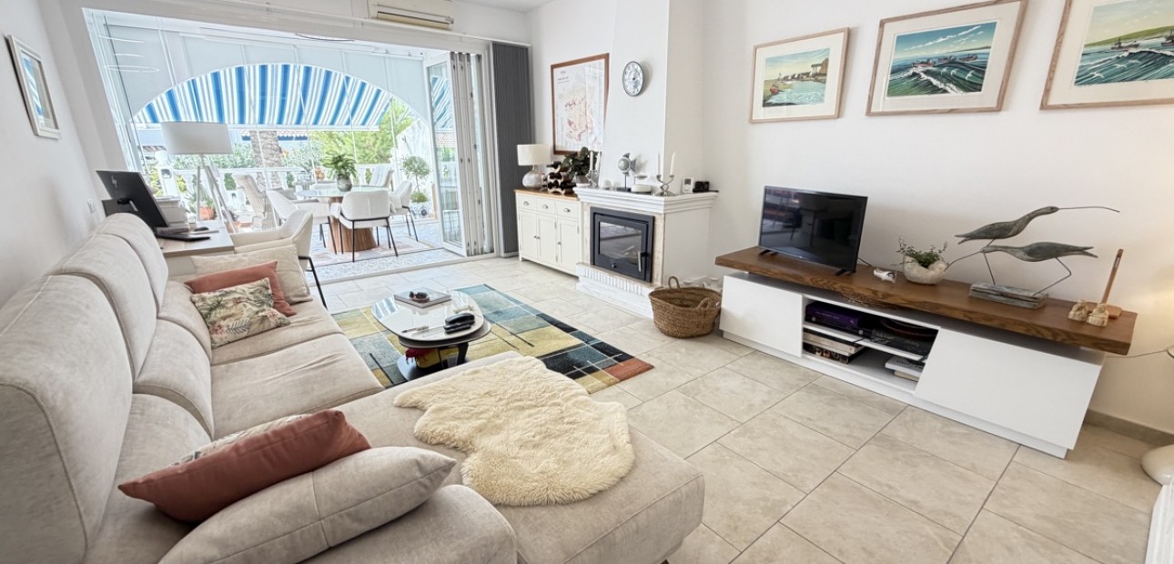 Sale - Bungalow -
Orihuela Costa - Villamartin