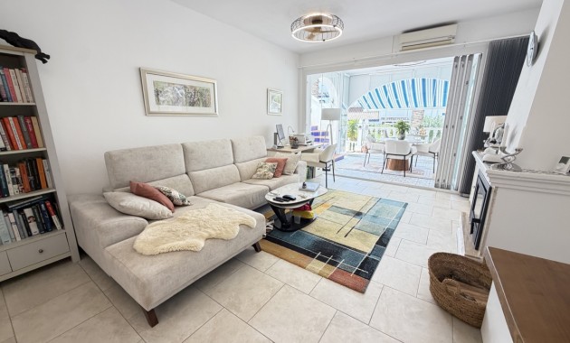 Sale - Bungalow -
Orihuela Costa - Villamartin