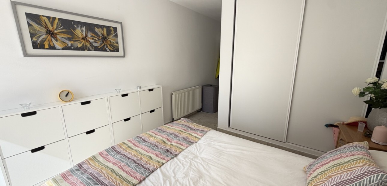 Sale - Bungalow -
Orihuela Costa - Villamartin