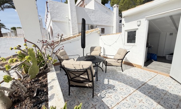 Sale - Bungalow -
Orihuela Costa - Villamartin