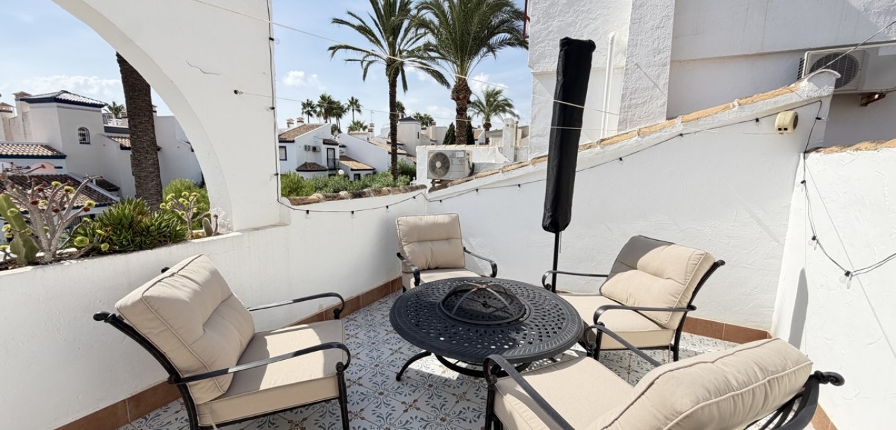 Sale - Bungalow -
Orihuela Costa - Villamartin