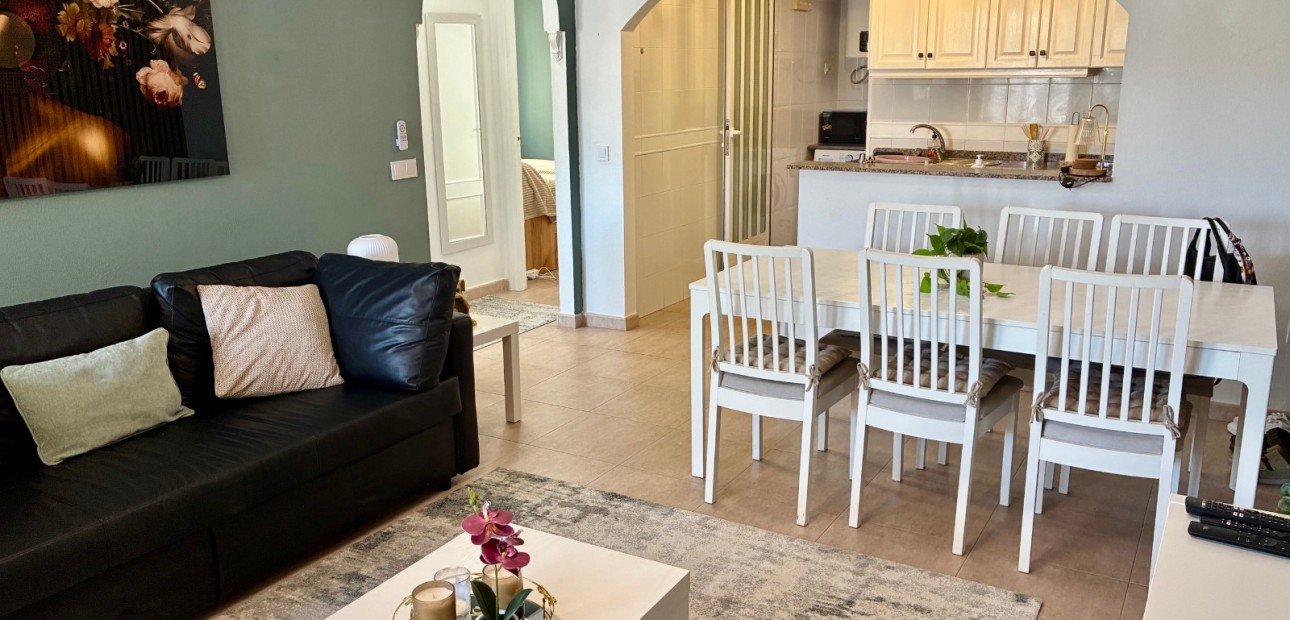 Sale - Apartment / flat -
Orihuela Costa - Villamartin